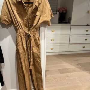 Universal Thread NEW Tan Jumpsuit